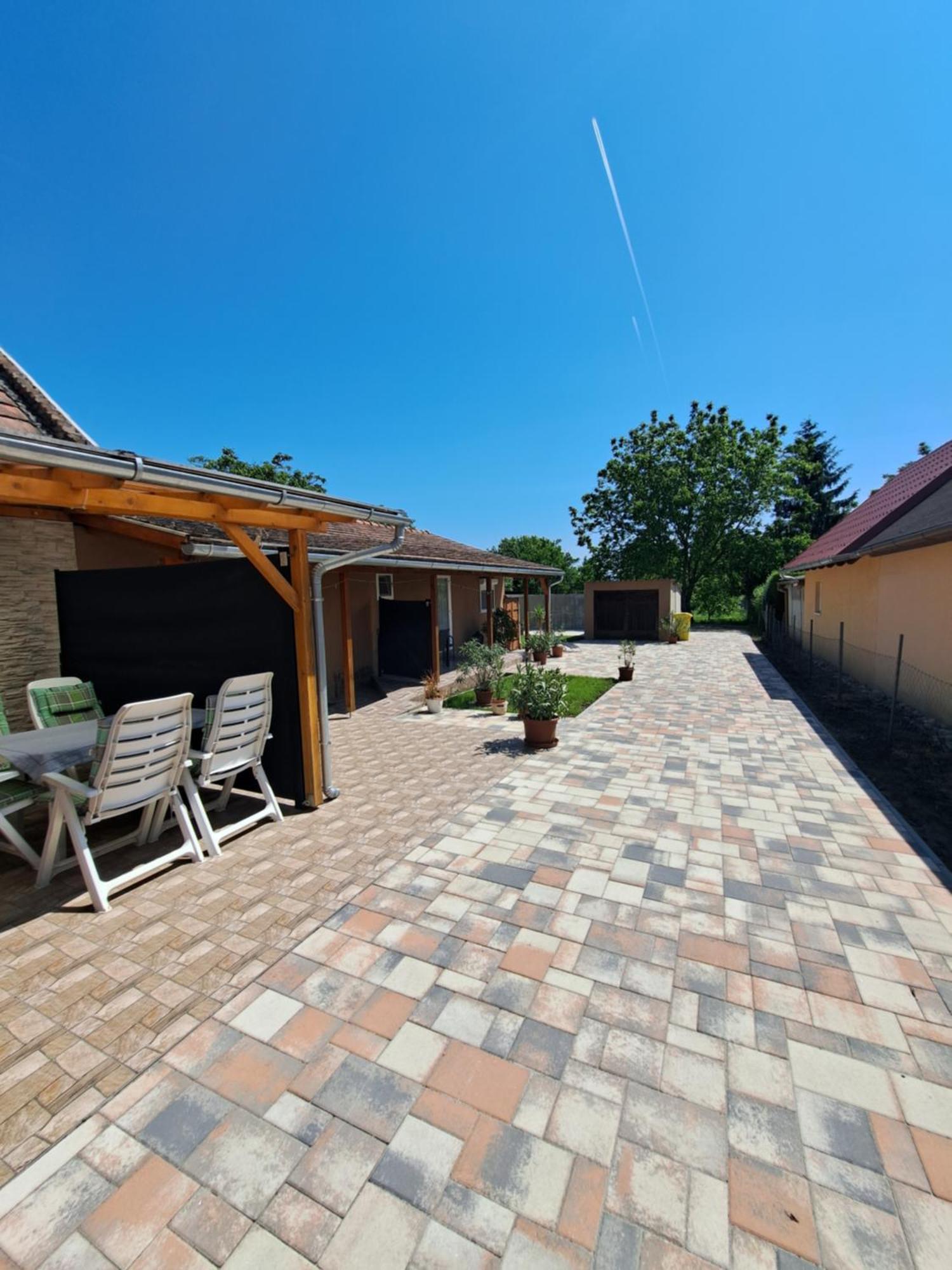 Vivien Apartman Fonyód Exterior foto